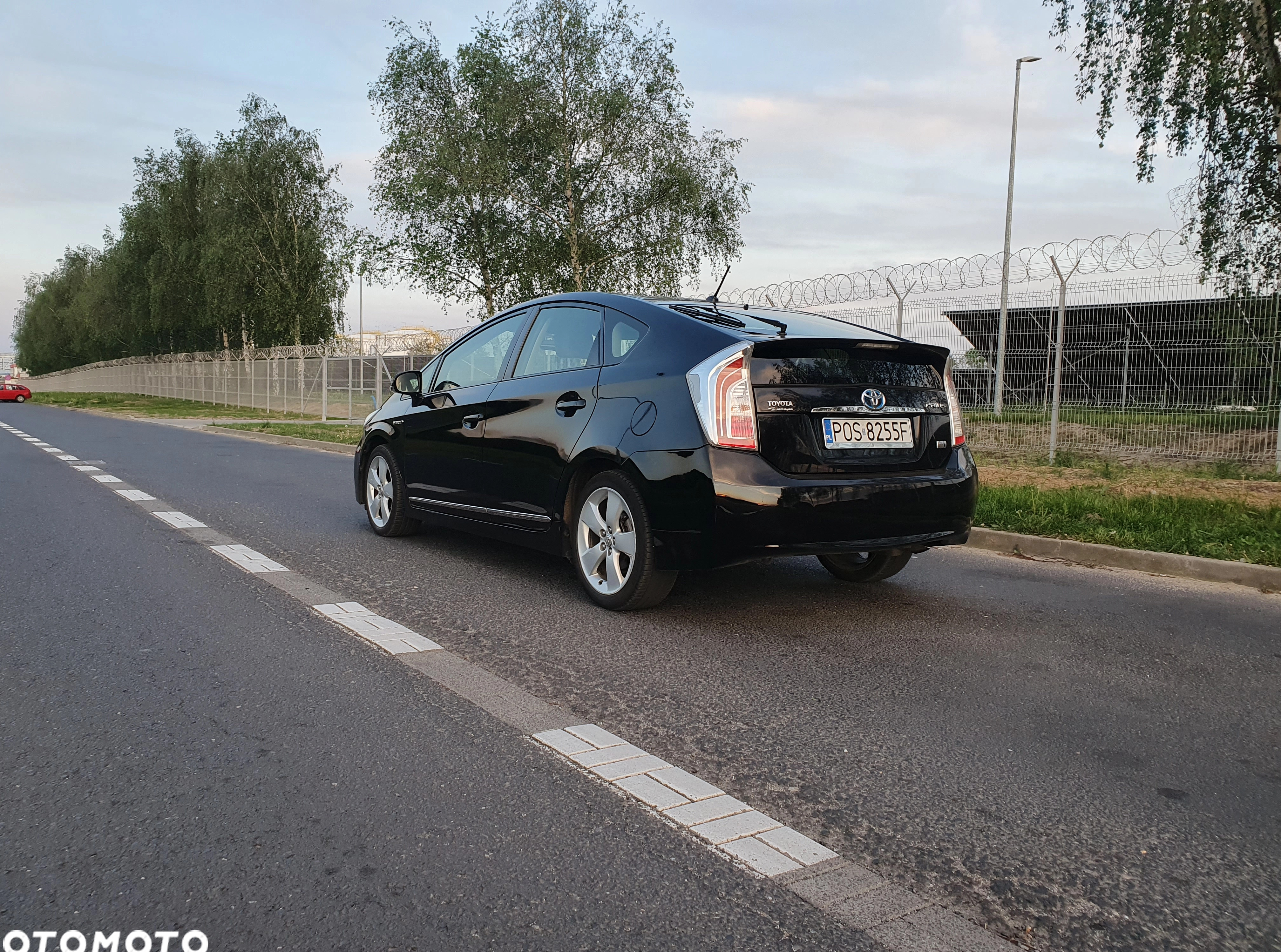 Toyota Prius cena 49500 przebieg: 118376, rok produkcji 2013 z Reszel małe 46